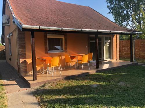 Bier-lak Apartman House 71