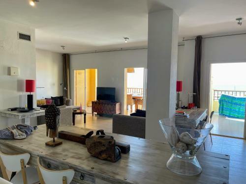 Apartamento Baupres 2-3