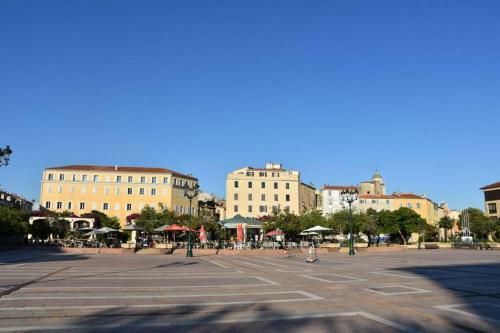 Apartamento Appartement Plein De Charme - Ajaccio Hyper Centre