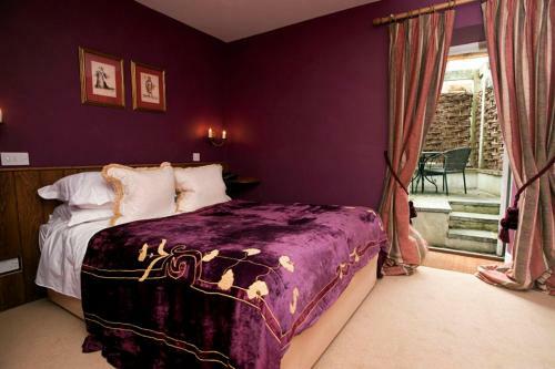 Bannatyne's Charlton House Spa Hotel