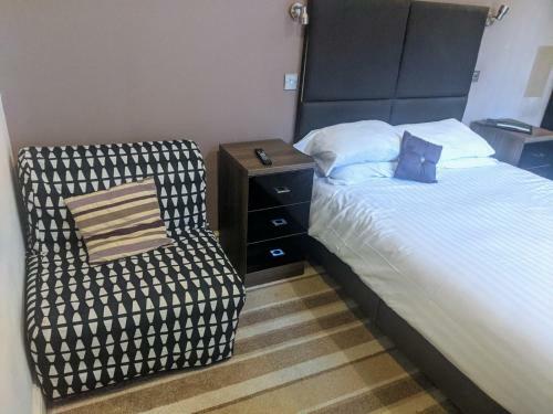 High Tor Hotel
