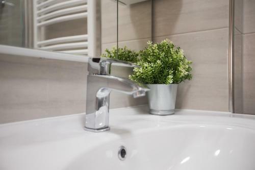 Angela Luxury Studio Apartment