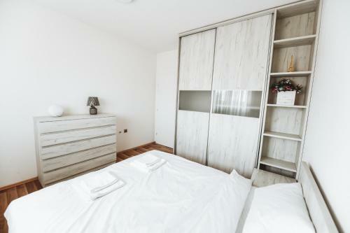 Exclusive 7- New Modern Cozy Apartment