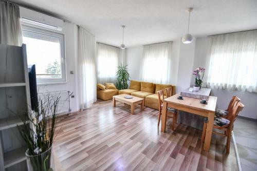 Exclusive 7- New Modern Cozy Apartment