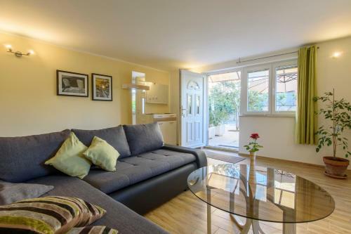 Apartment Relja