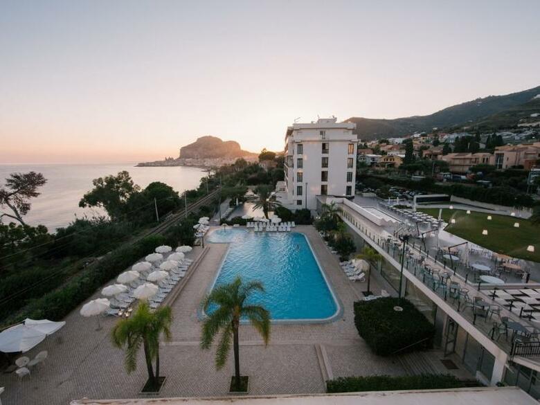 Hotel Santa Lucia And Le Sabbie D Oro