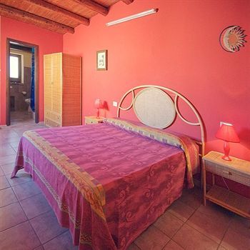 Hotel Terrasini 2000 - Case Vacanze(.)