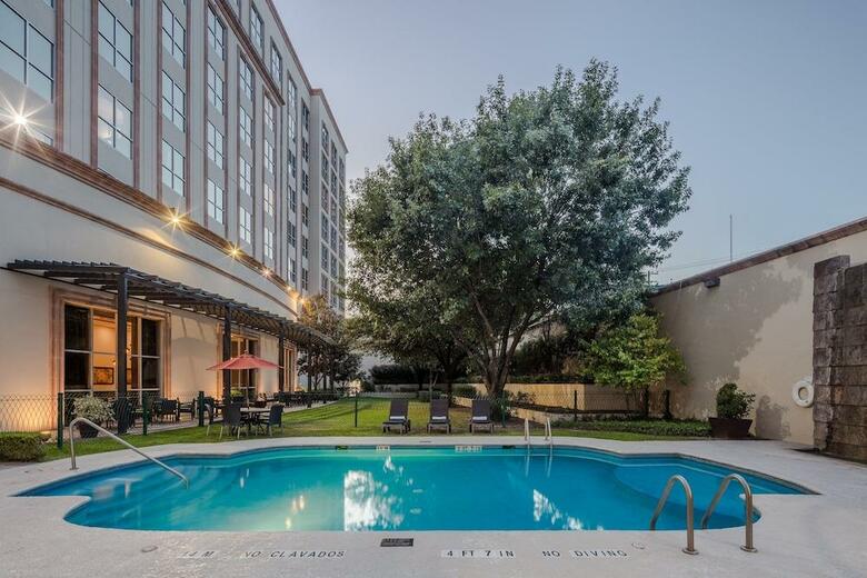 Hotel Wyndham Casa Grande Monterrey