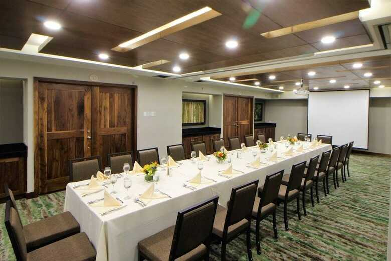 Hotel Wyndham Casa Grande Monterrey