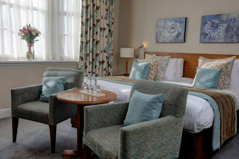 Bull Hotel