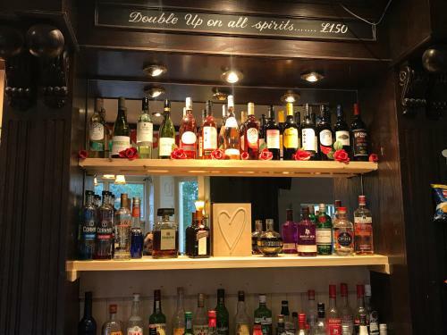 Hotel The Elms Inn By Good Night Inns