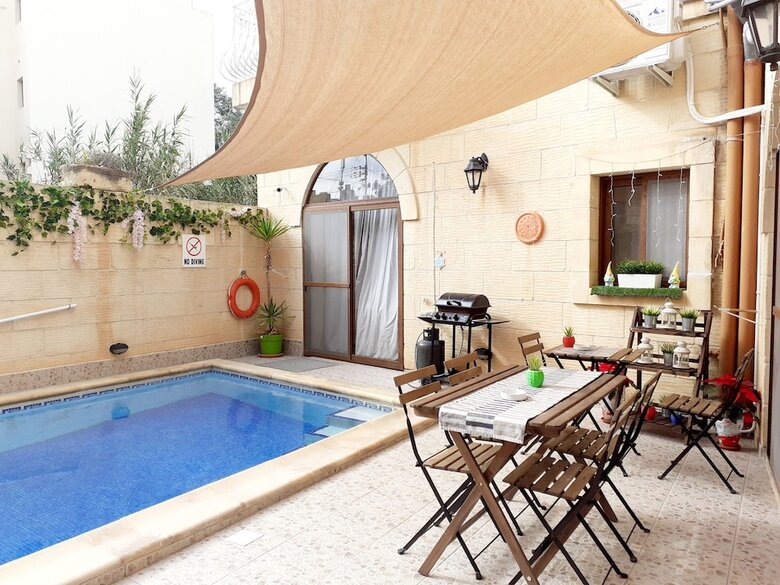 Hostal Laringa Holiday Bed&breakfast