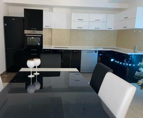 Gold Luxury Apartment