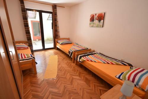 Igalo Garden Apartment