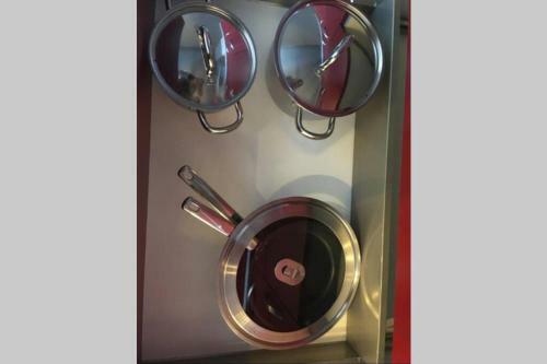 Apartamento Modern 4 Beds In Convenient Location, Free Parking