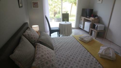 Bed & Breakfast Fleurs De Cosmos