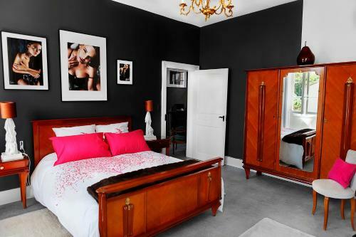 Hostal Le Cherche Midi Chambres D'h�tes