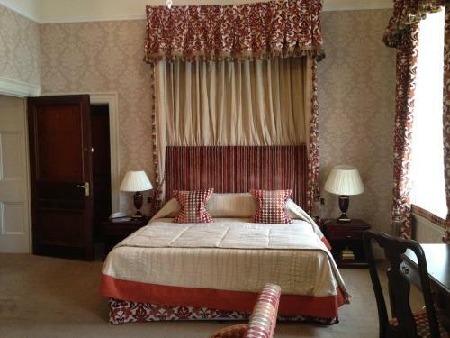 Ringwood Hall Hotel