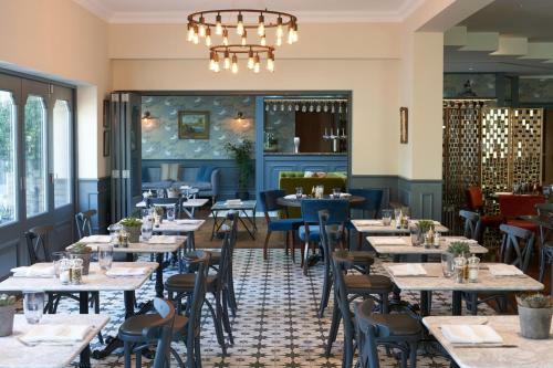 Hotel Connaught Lodge