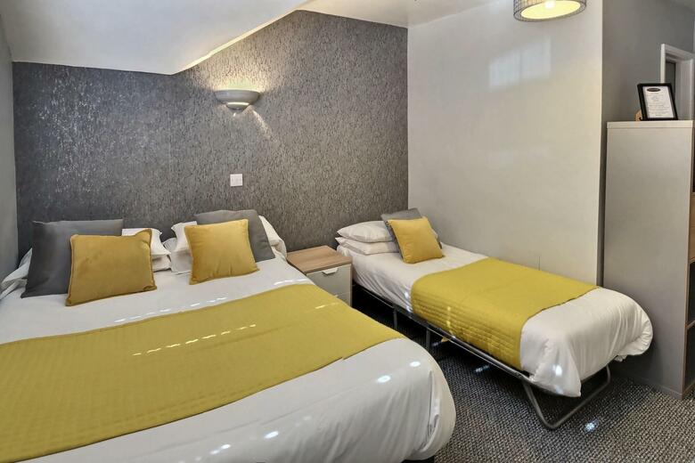 Hostal Chelsea Hotel