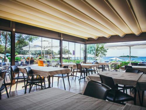 Holiday Home Mon Perin - Roj610