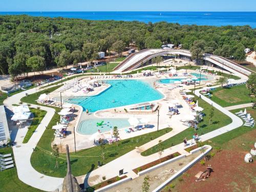 Holiday Home Mon Perin - Roj610