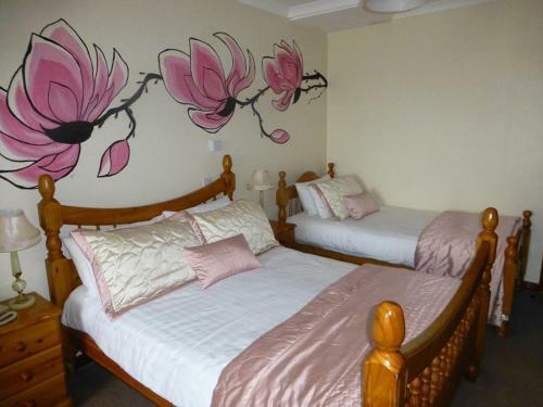 Posada Woodlands Hotel And Restaurant