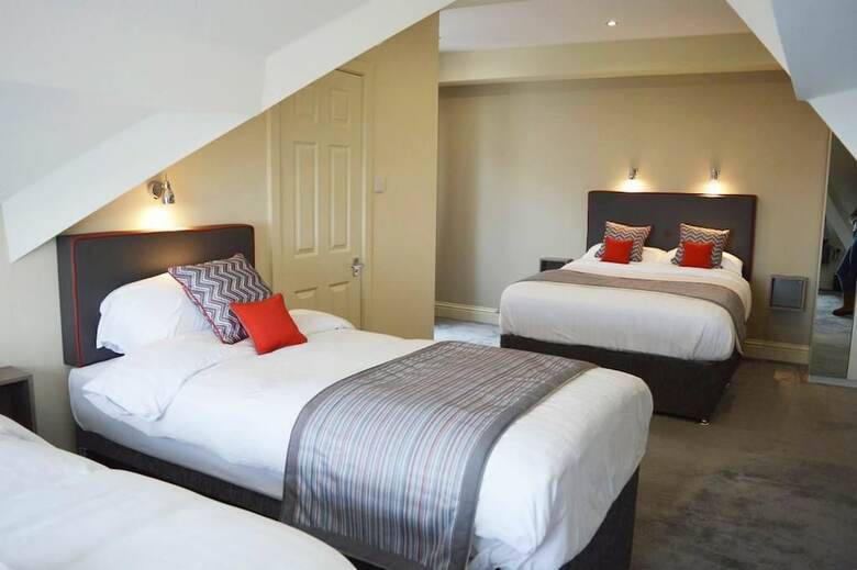 Bed & Breakfast The Carlton Hotel