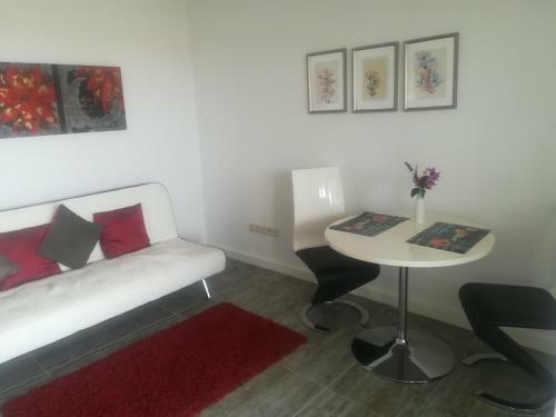 Apartmani Ivi? Paka Rab