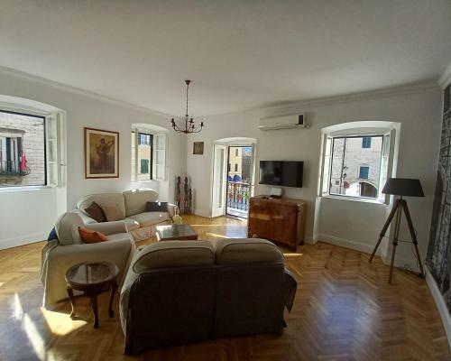 Old Town Sea Gate Apartment