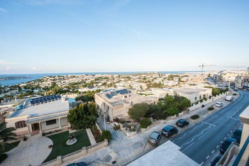 Artist Terrace Apartments