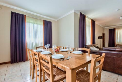 Baldacchino Holiday Villas