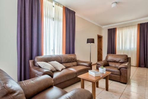 Baldacchino Holiday Villas