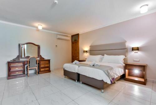 Baldacchino Holiday Villas
