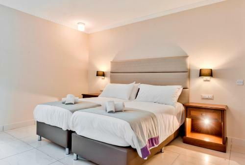 Baldacchino Holiday Villas