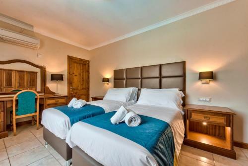 Baldacchino Holiday Villas