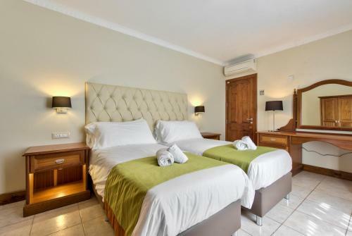 Baldacchino Holiday Villas