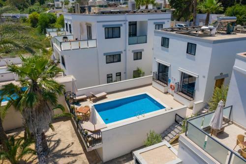 Baldacchino Holiday Villas