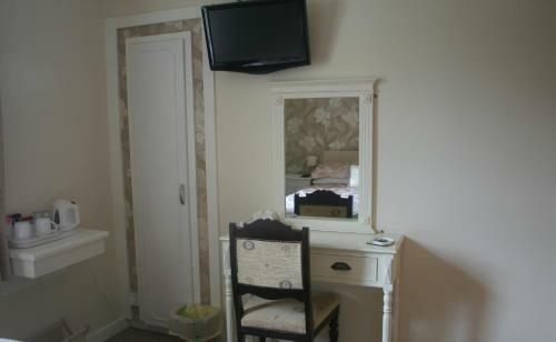 Riverside B&B