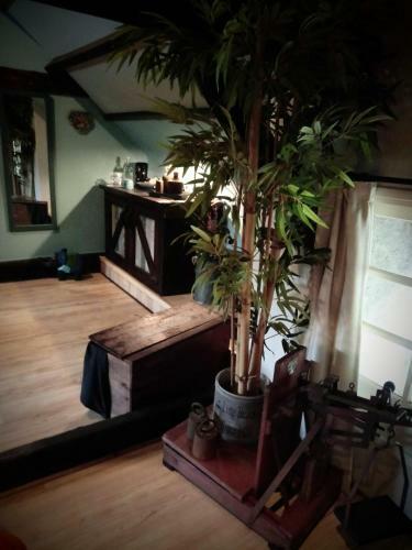 B&B Wood, Food & More