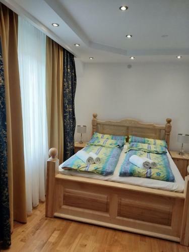 Hotel And Restaurant Abas