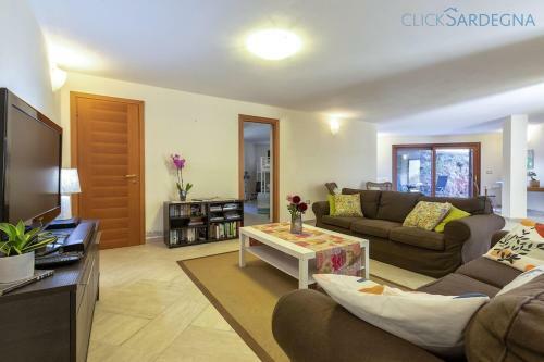 Villa Verde Con Piscina Indipendente Con 5 Camere E 4 Bagni