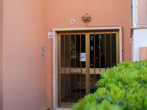 Las Floridas Apartment