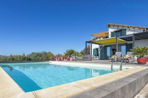 Beautiful Villa With Sea View
