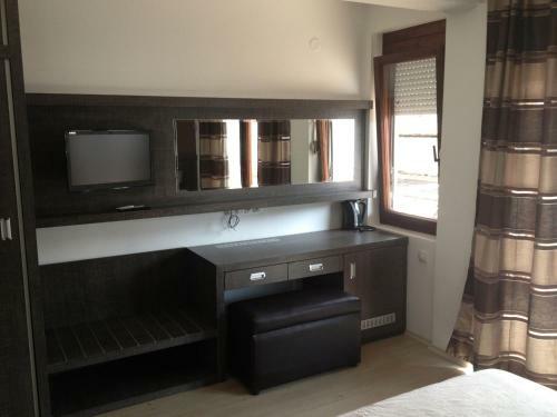 Hostal Villa White Lake