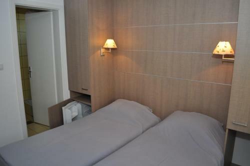 Hostal Villa White Lake