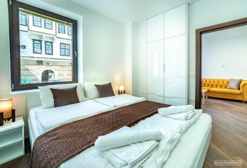 Urania Apartments