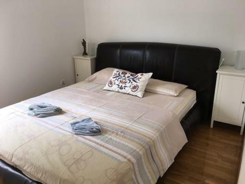 Comfortable Apartment With Pool***
