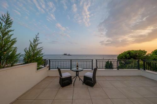 Mar Azul Apartments Petrovac
