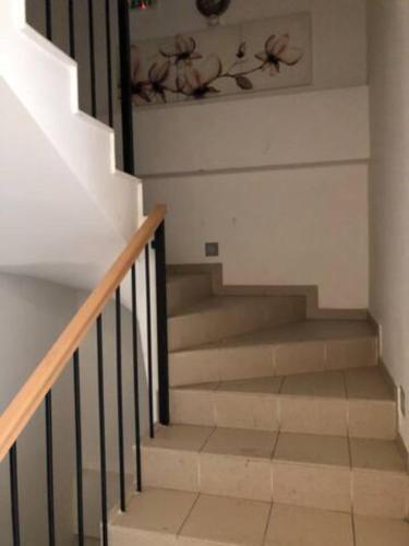 Bright Modern Apartment - 5 Min From Center 2